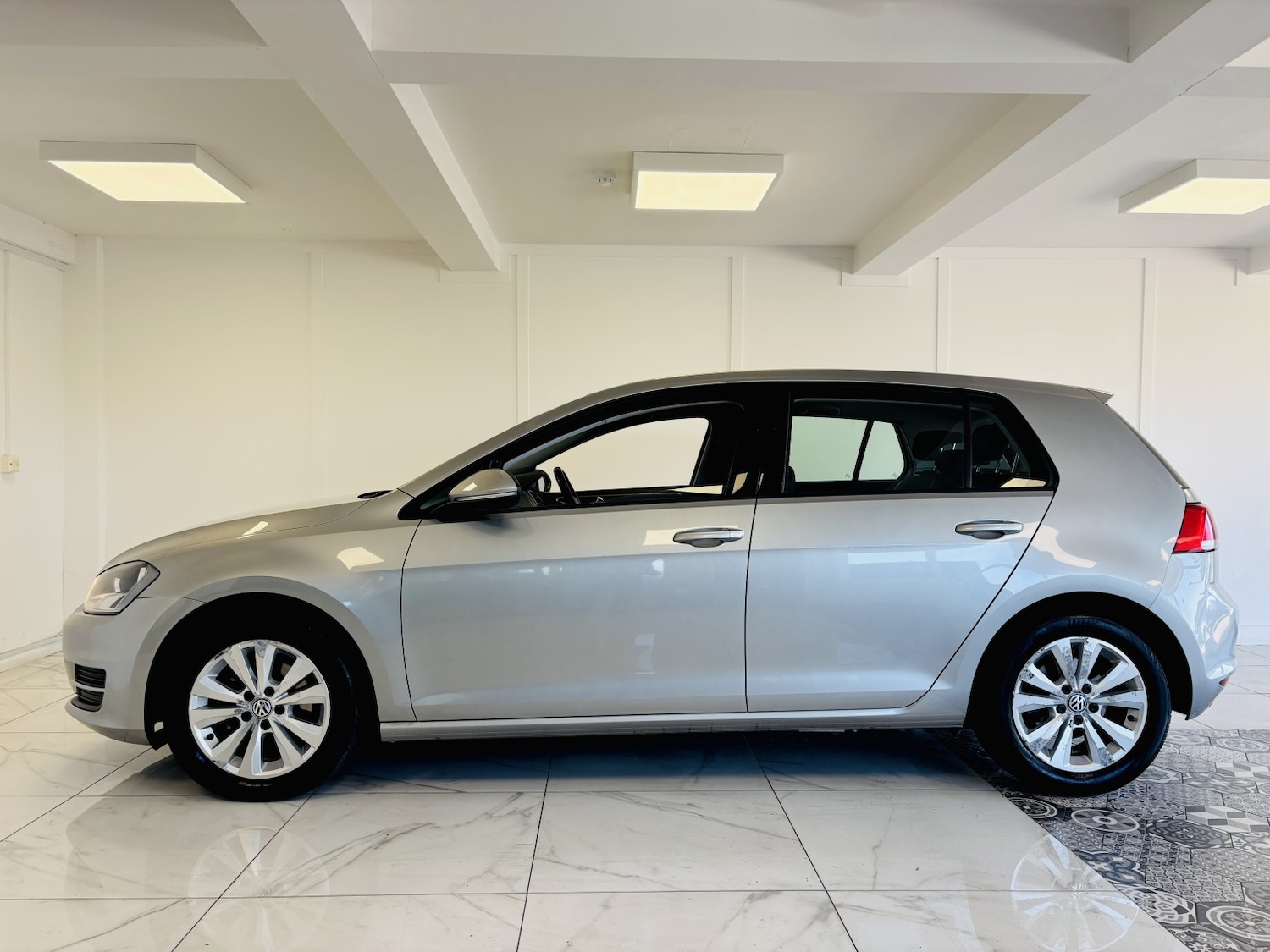 Used Volkswagen Golf 2013 for sale - 78045695: Photo 11