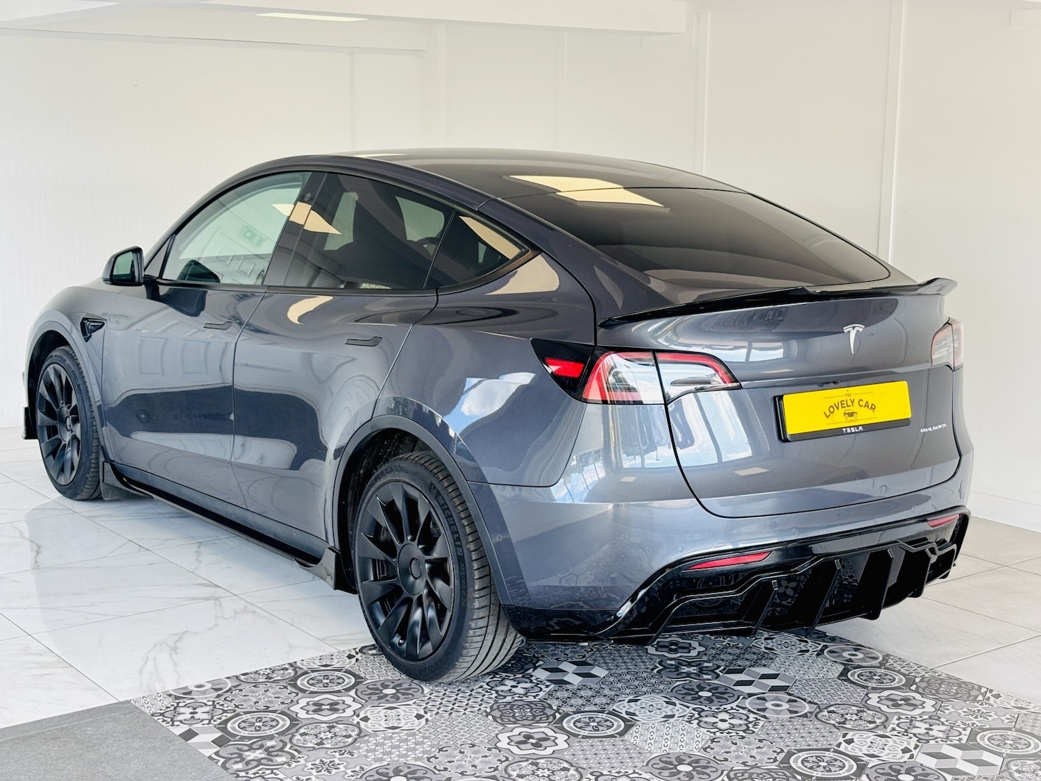 Used Tesla Model Y 2022 for sale - 77363580: Photo 5