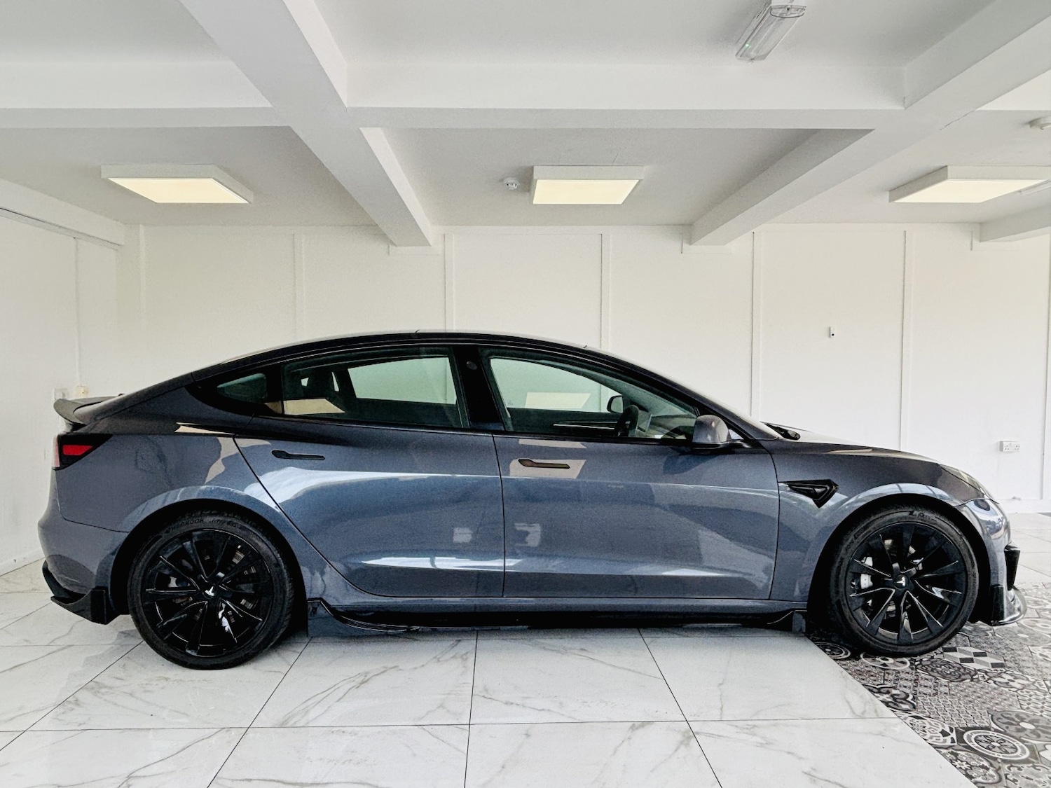 Used Tesla Model 3 2021 for sale - 77521996: Photo 10