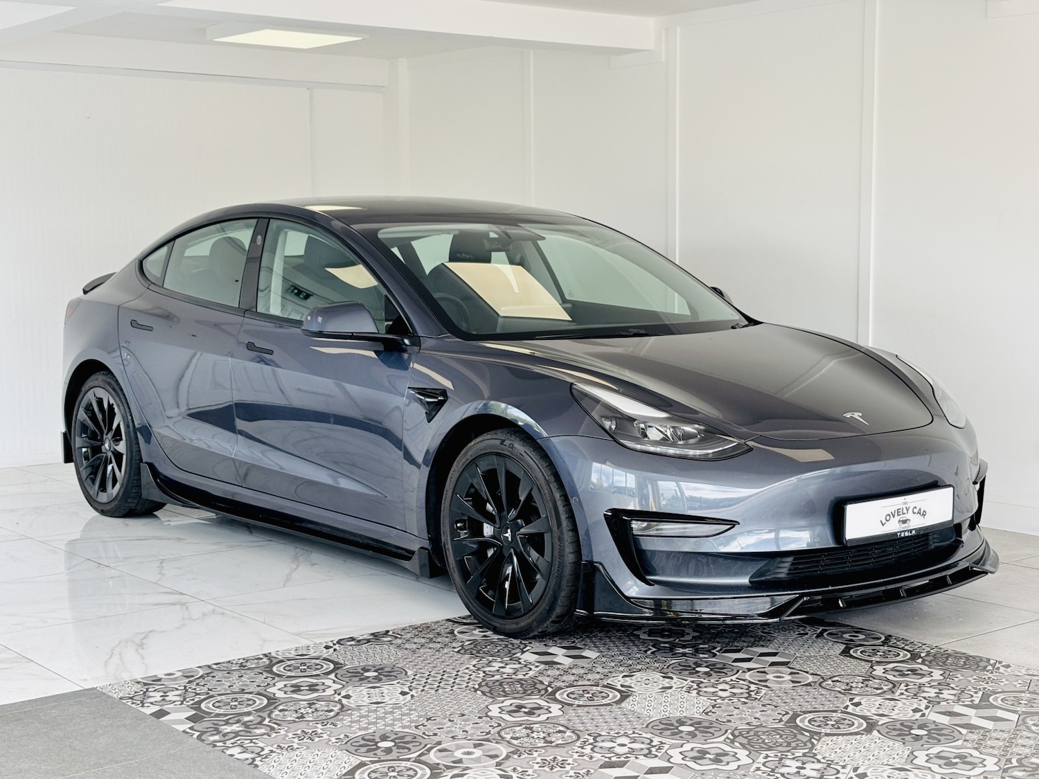 Used Tesla Model 3 2021 for sale - 77521996: Photo 6