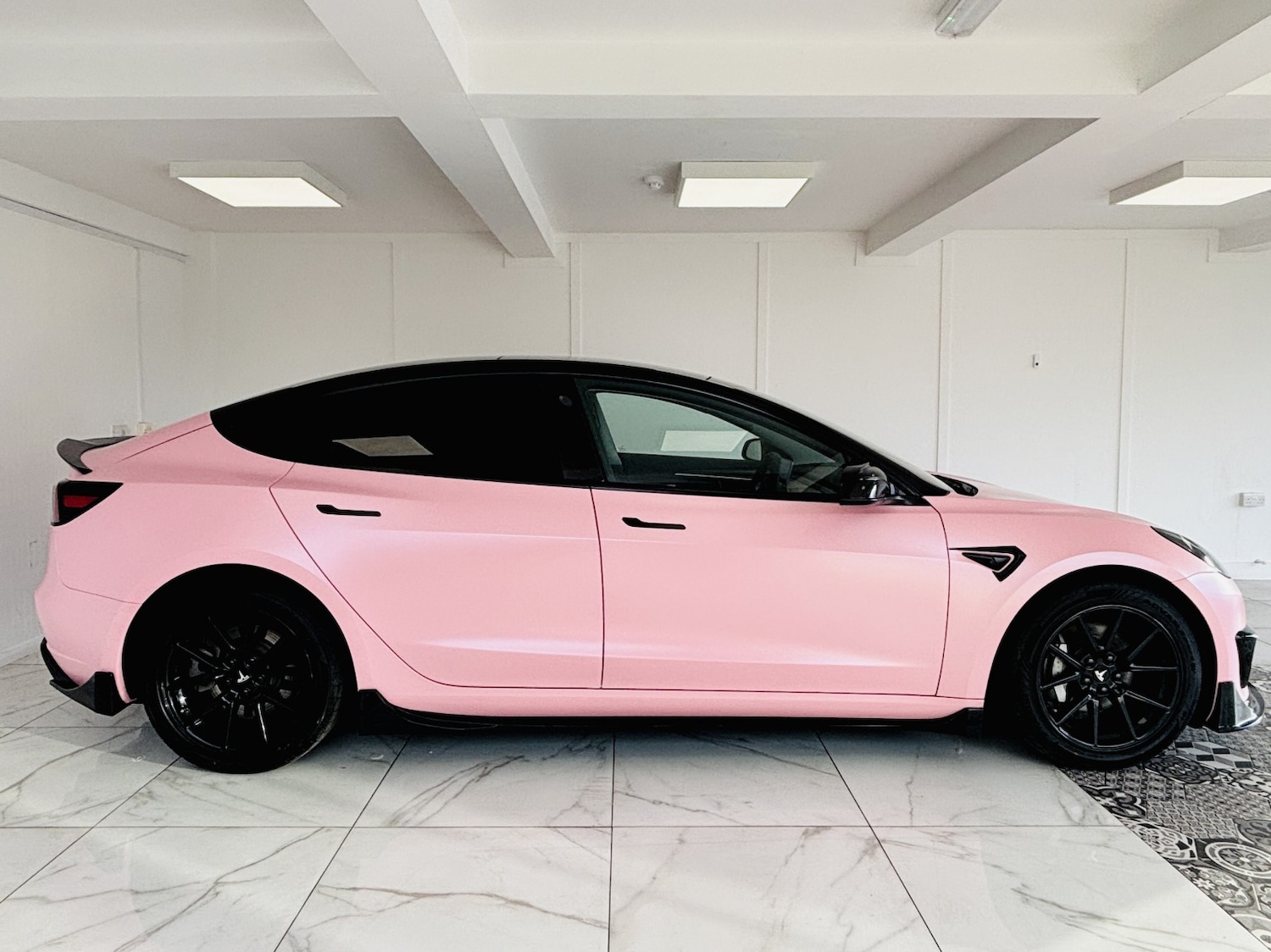 Used Tesla Model 3 2021 for sale - 77251314: Photo 10