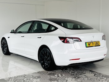Used Tesla Model 3 2021 for sale - 79042093: Photo