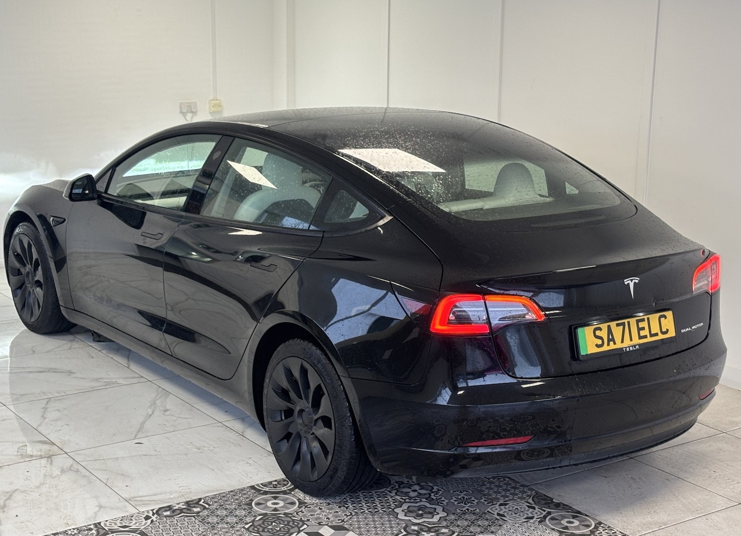 Used Tesla Model 3 2021 for sale - 77453329: Photo 5