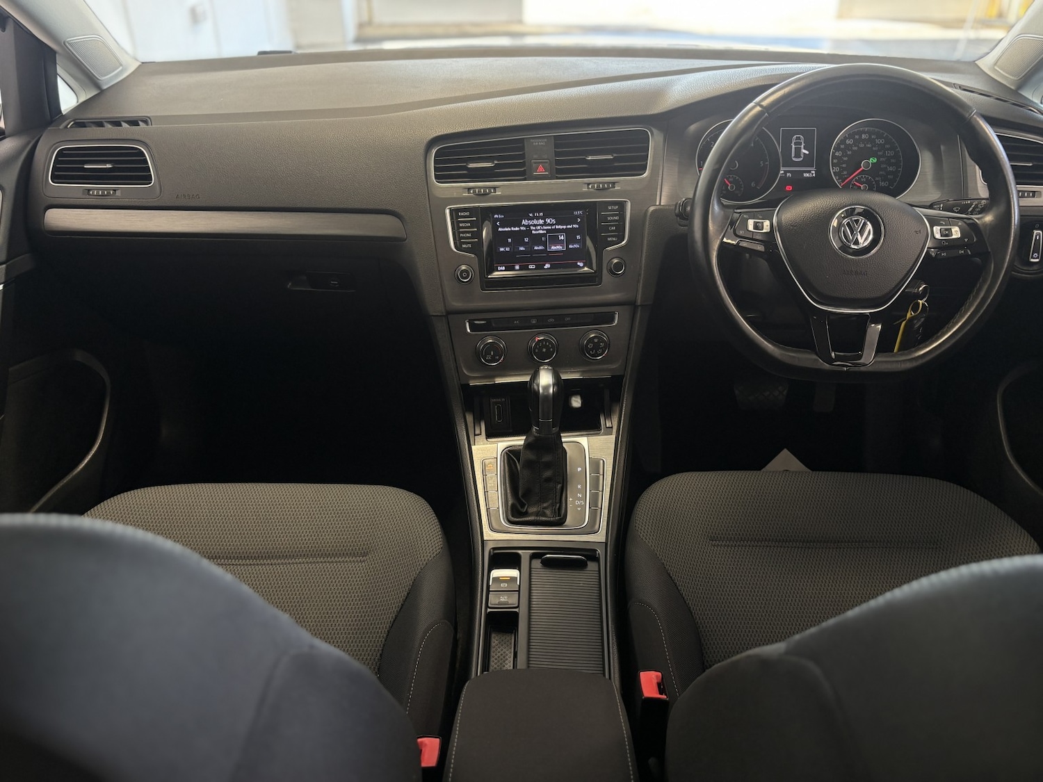 Used Volkswagen Golf 2013 for sale - 77953935: Photo 16
