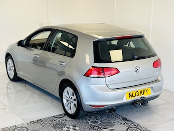 Used Volkswagen Golf 2013 for sale - 77953935: Photo