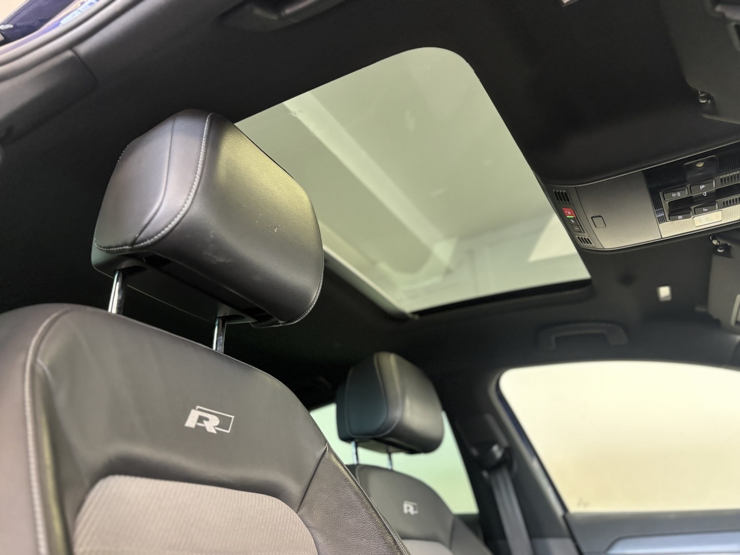 Used Volkswagen Passat 2019 for sale - 77251308: Photo 13