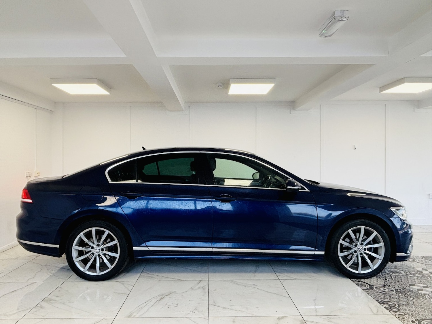 Used Volkswagen Passat 2019 for sale - 77251308: Photo 5