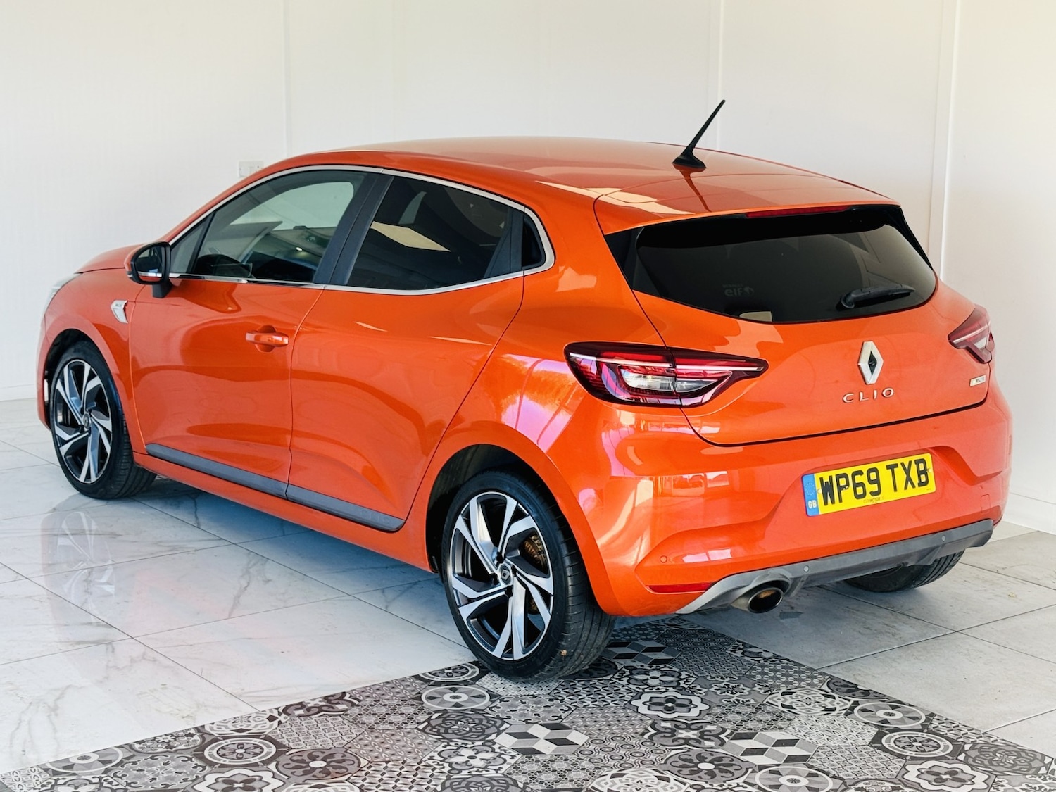 Used Renault Clio 2019 for sale - 77251160: Photo 4