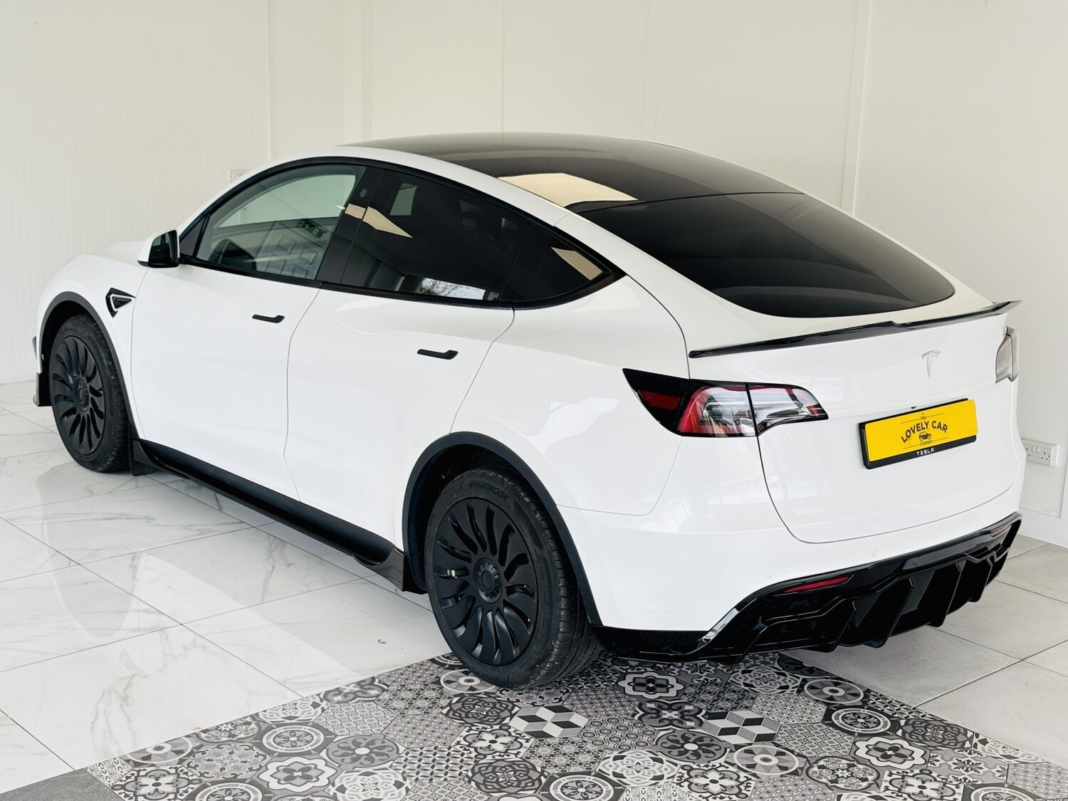 Used Tesla Model Y 2023 for sale - 78064167: Photo 6