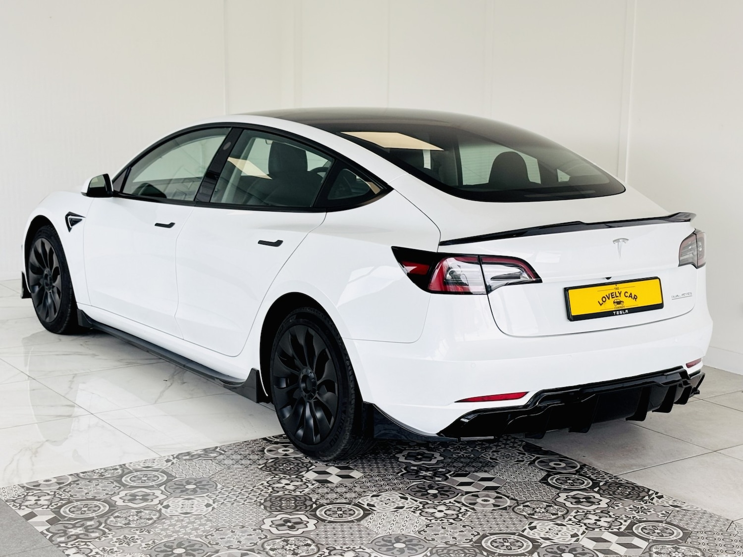 Used Tesla Model 3 2021 for sale - 77251321: Photo 5