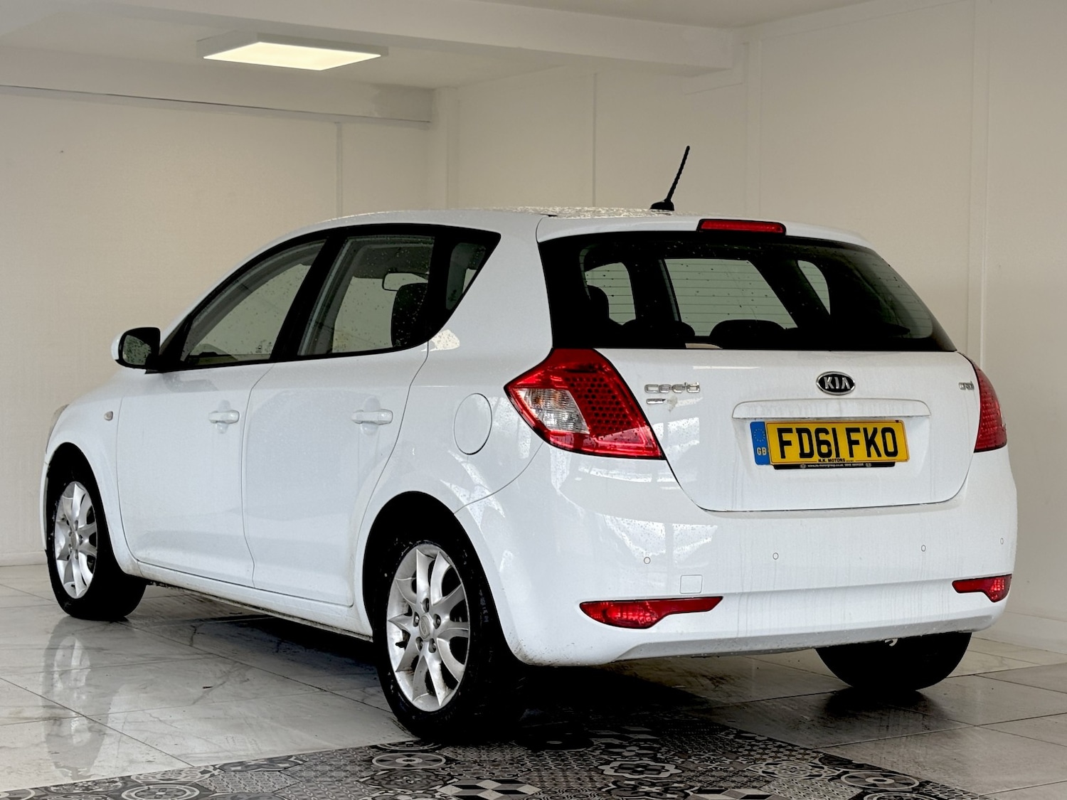 Used Kia Ceed 2011 for sale - 77494855: Photo 4