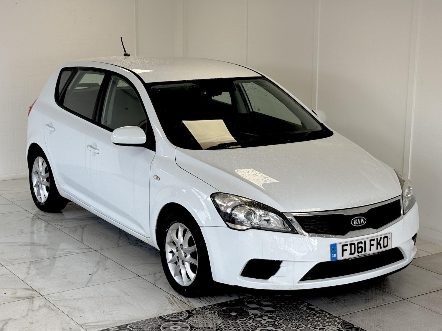 Used Kia Ceed 2011 for sale - 77494855: Photo 5