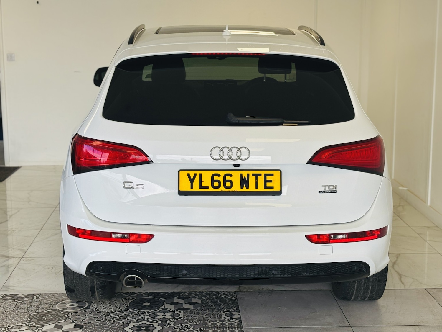 Used Audi Q5 2017 for sale - 78064186: Photo 6