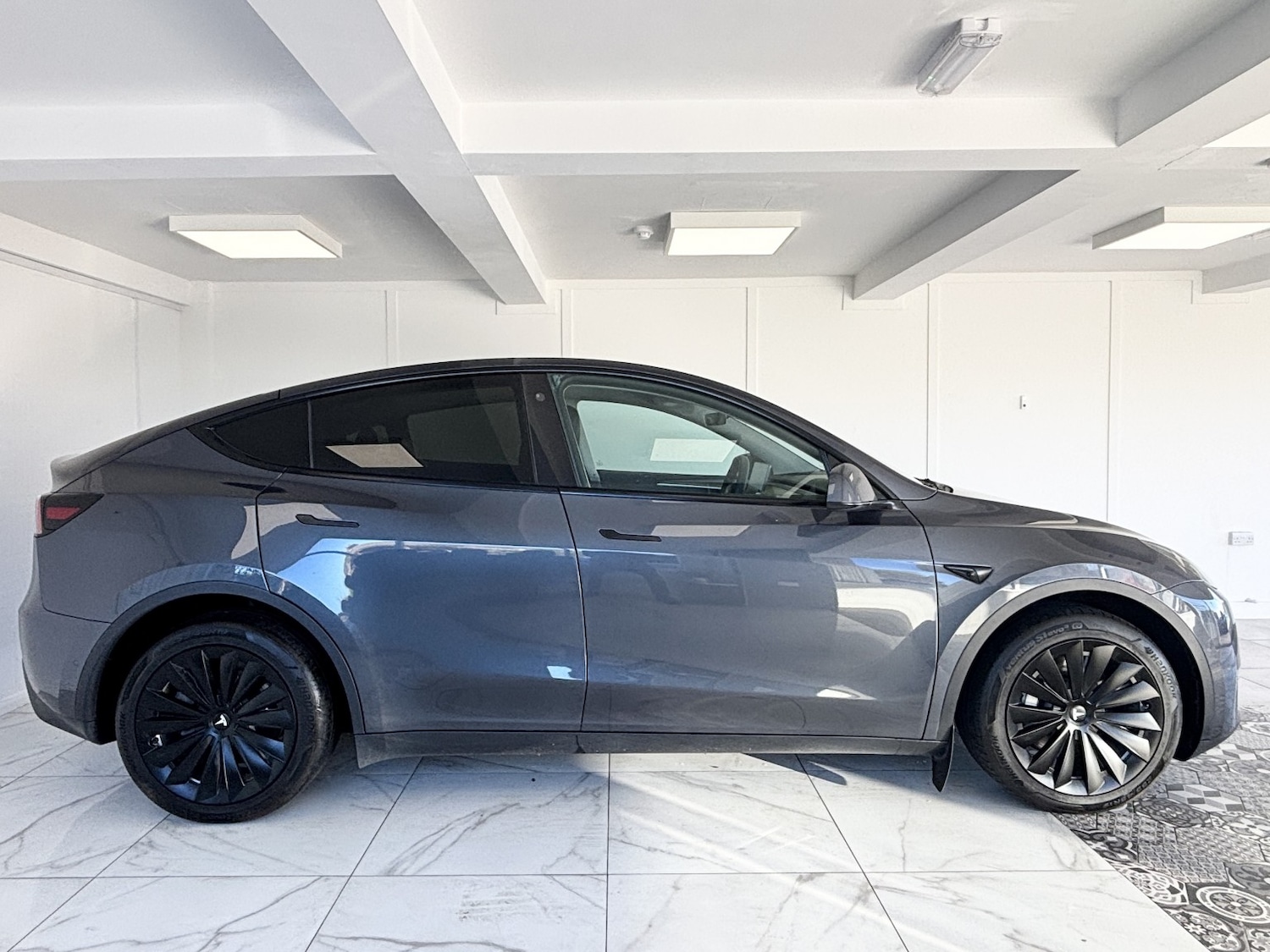 Used Tesla Model Y 2023 for sale - 77953953: Photo 9