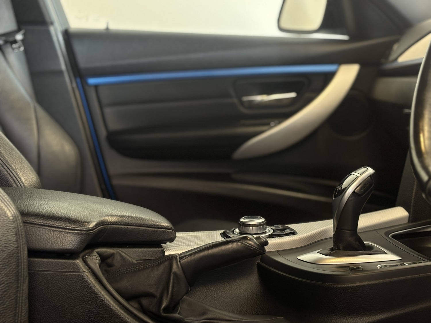 Used BMW 3 Series 2016 for sale - 77953885: Photo 16