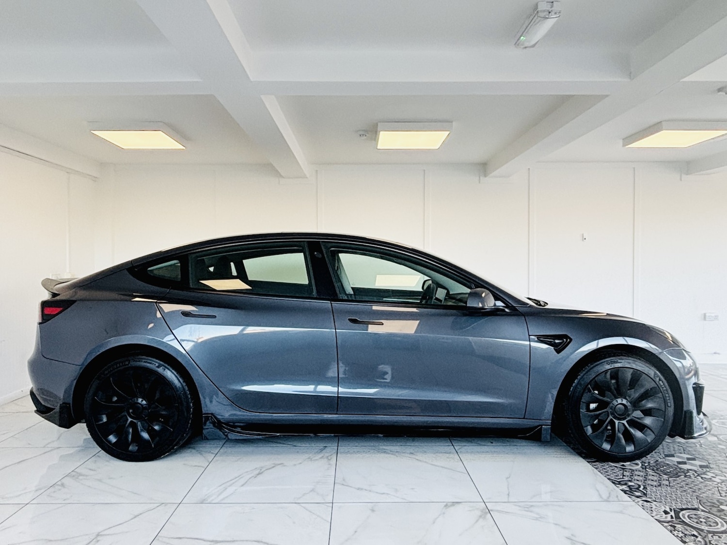 Used Tesla Model 3 2020 for sale - 77521937: Photo 12