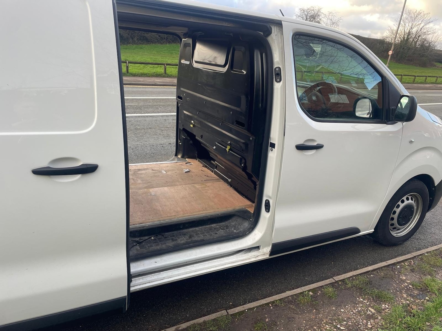 Used Citroen Dispatch 2022 for sale - 77530361: Photo 6