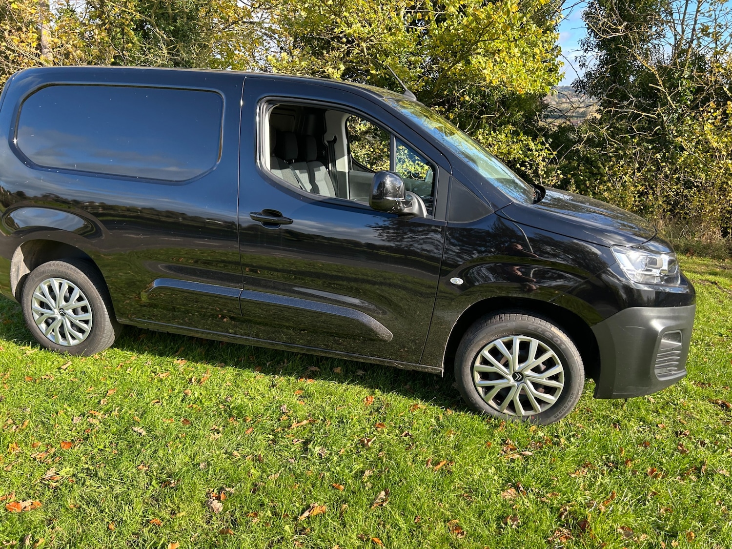 Used Citroen Berlingo 2024 for sale - 76382767: Photo 4