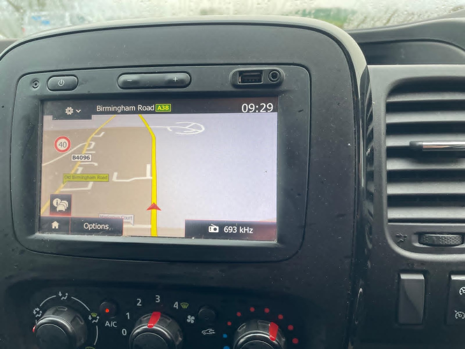 Used Vauxhall Vivaro 2018 for sale - 77403703: Photo 11