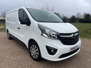 Vauxhall Vivaro feature image