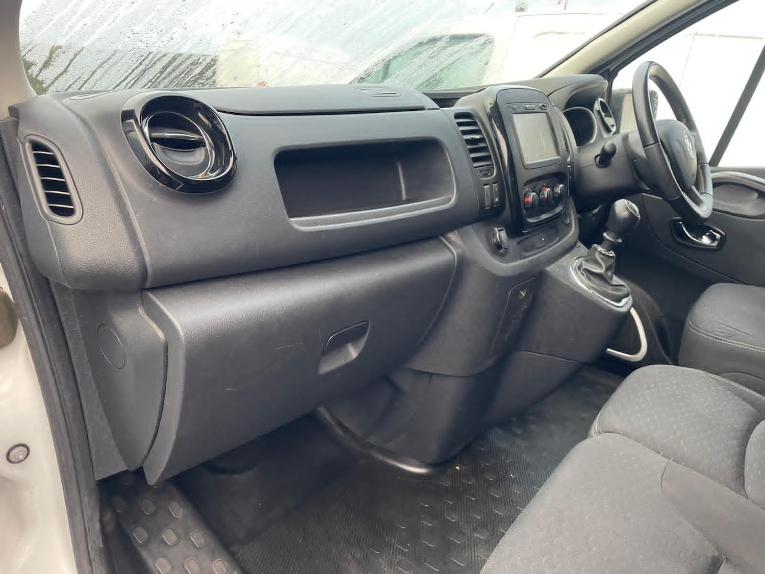 Used Vauxhall Vivaro 2018 for sale - 77403703: Photo 23
