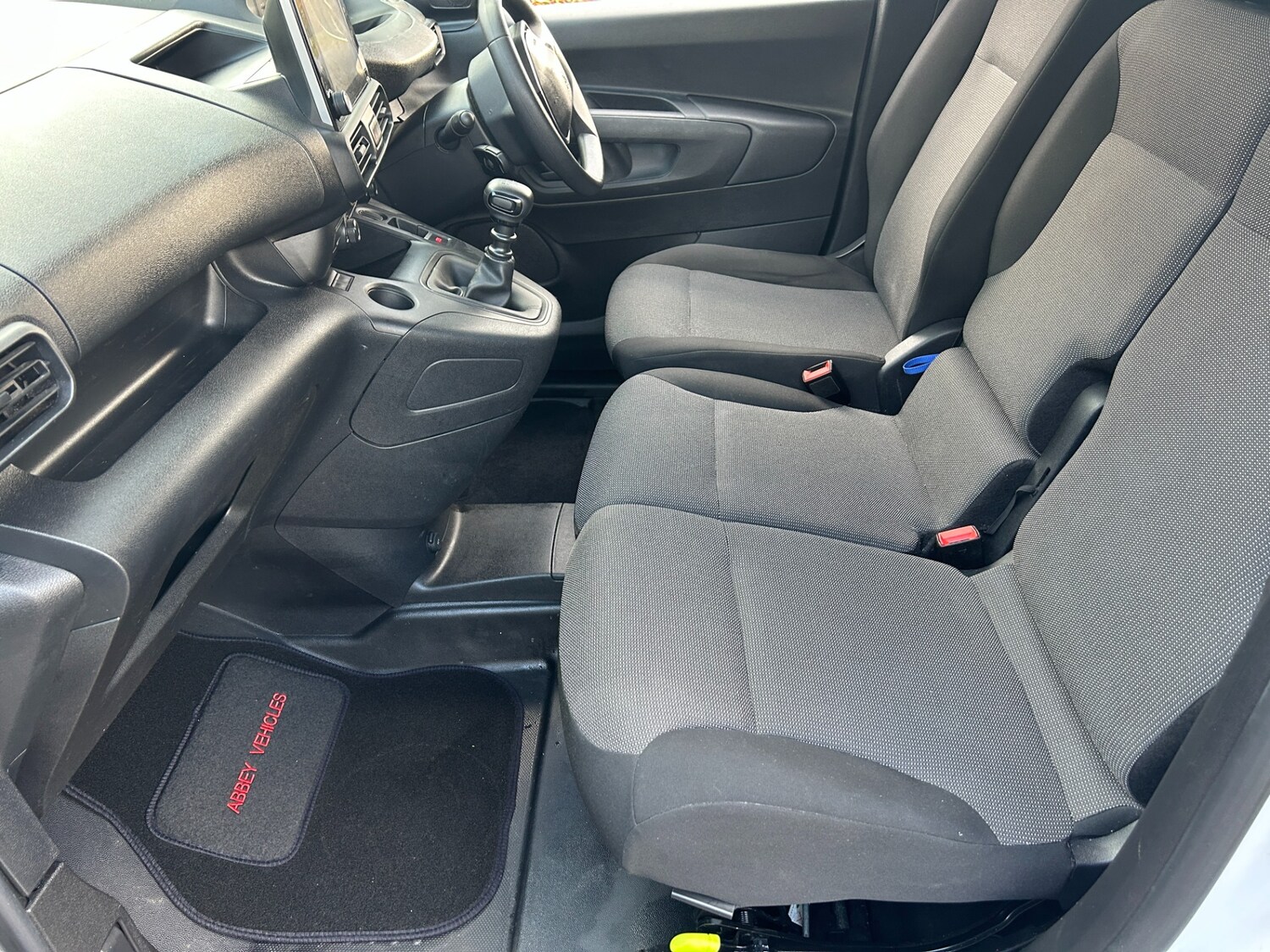 Used Peugeot Partner 2022 for sale - 76506097: Photo 10