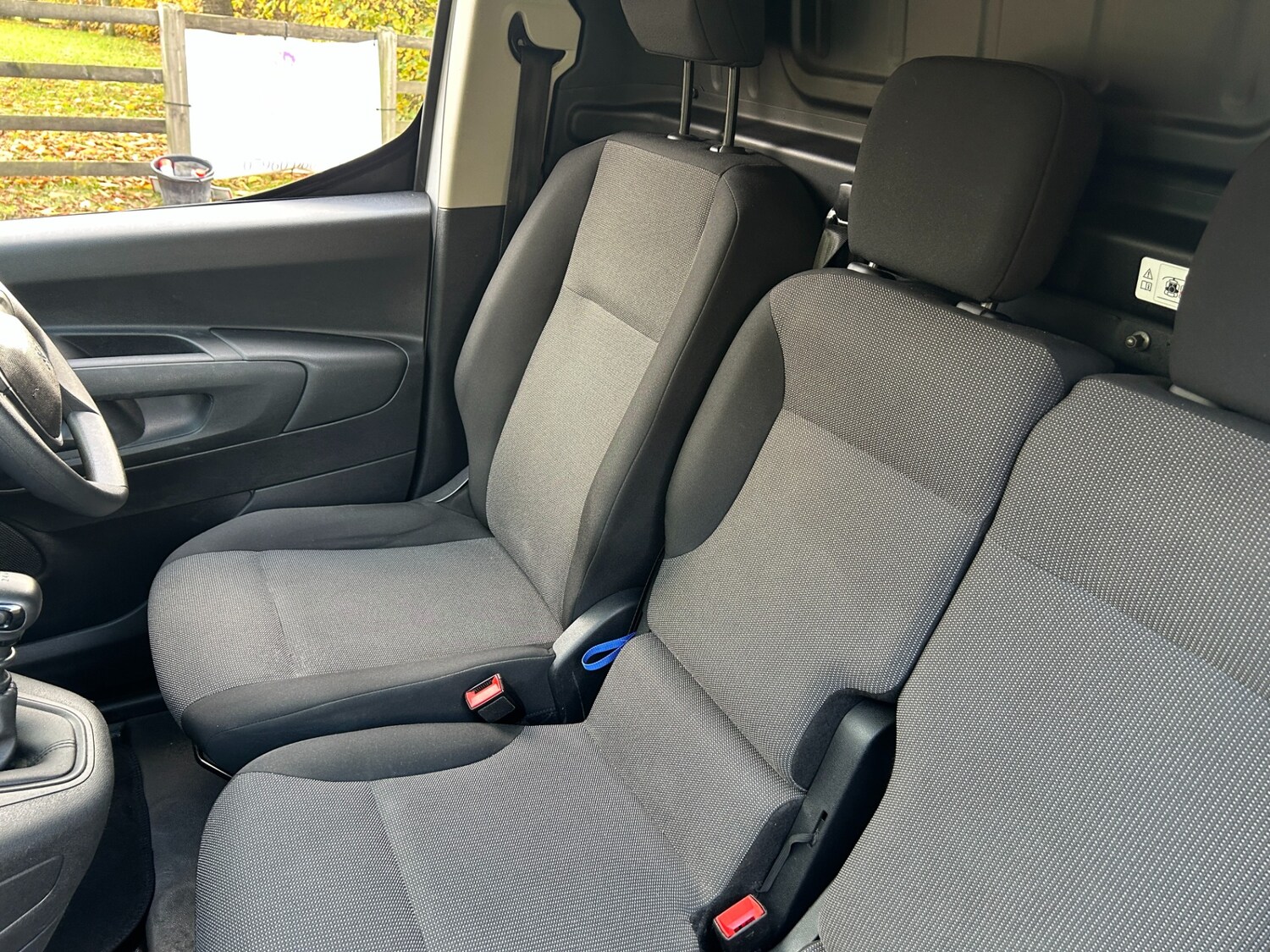 Used Peugeot Partner 2022 for sale - 76506097: Photo 13