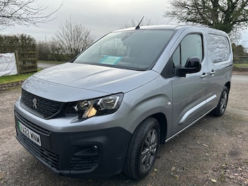Used Peugeot Partner 2022 for sale - 77581010: Photo