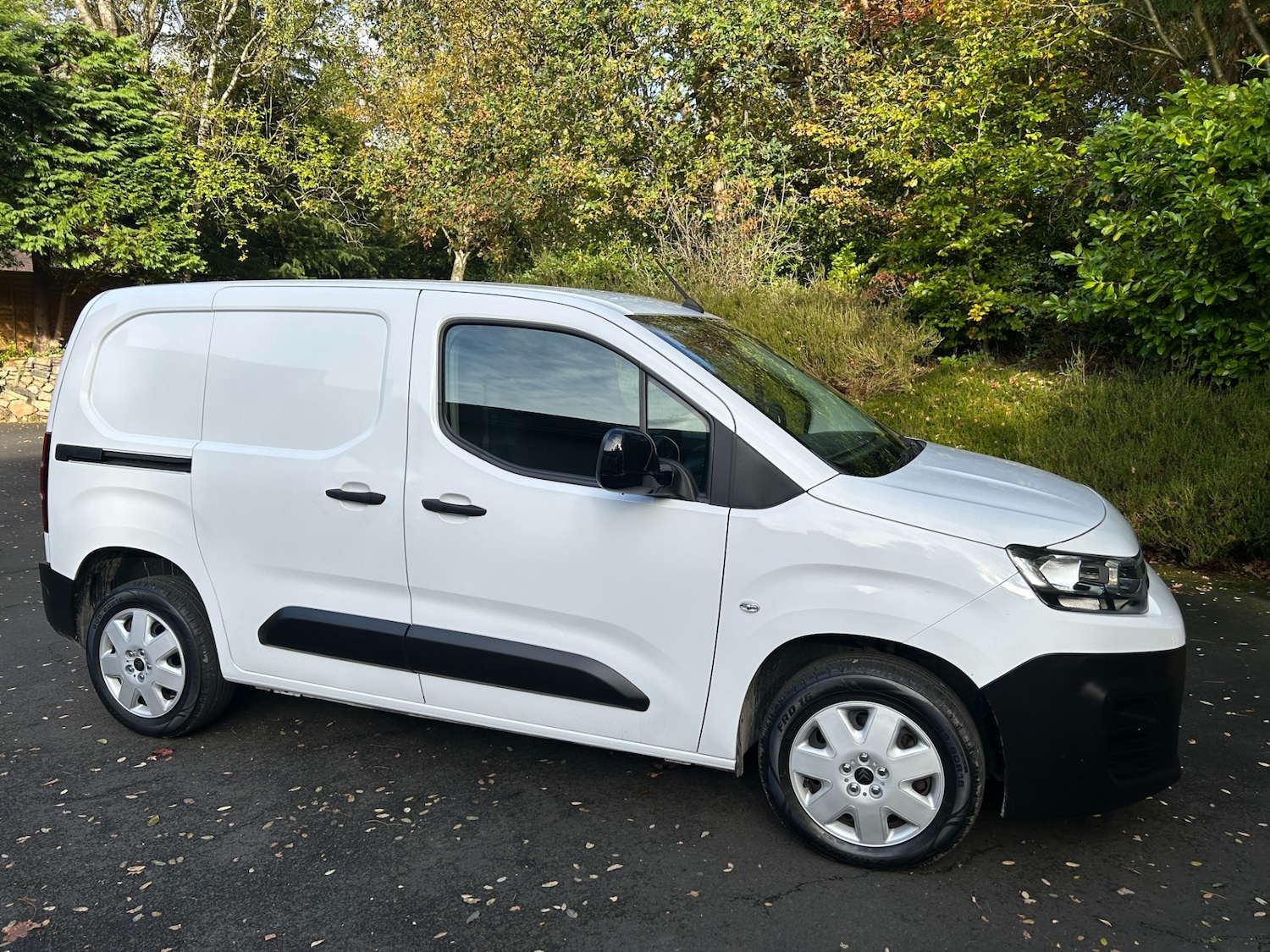 Used Citroen Berlingo 2022 for sale - 76343962: Photo 3
