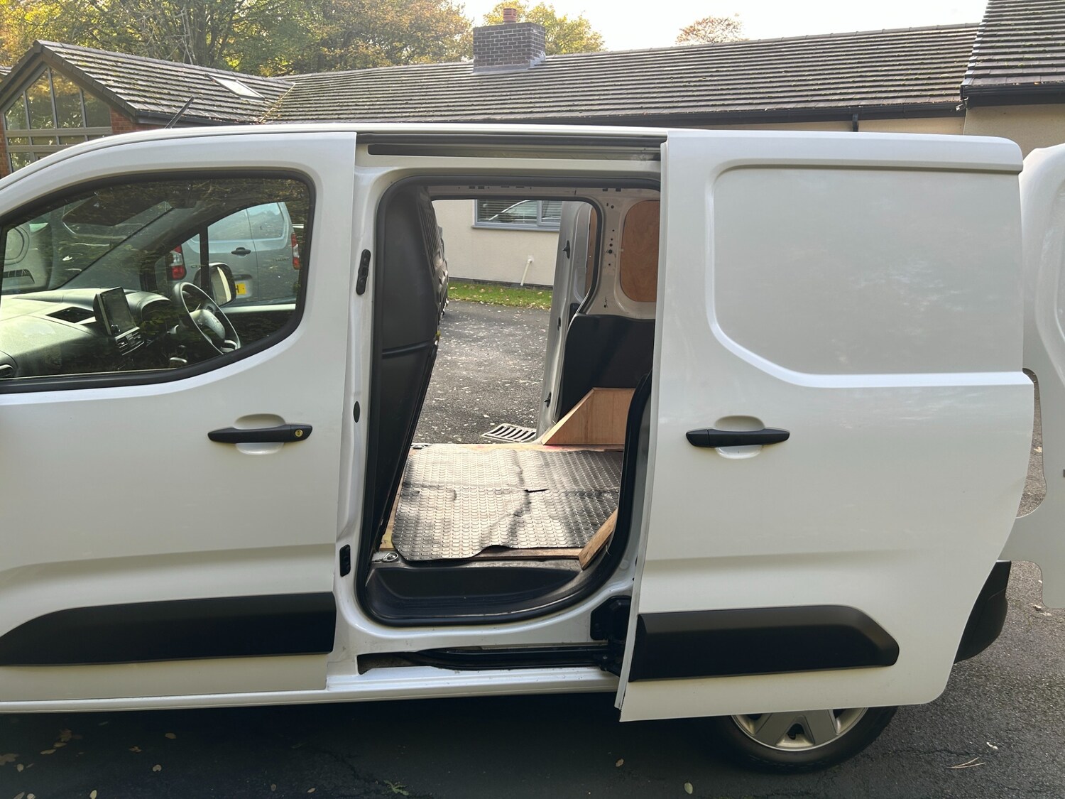 Used Citroen Berlingo 2022 for sale - 76343962: Photo 9