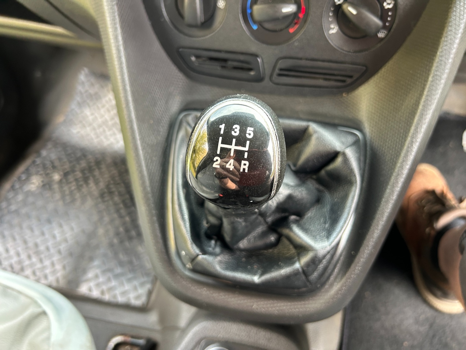 Used Ford Transit Connect 2014 for sale - 76366329: Photo 16