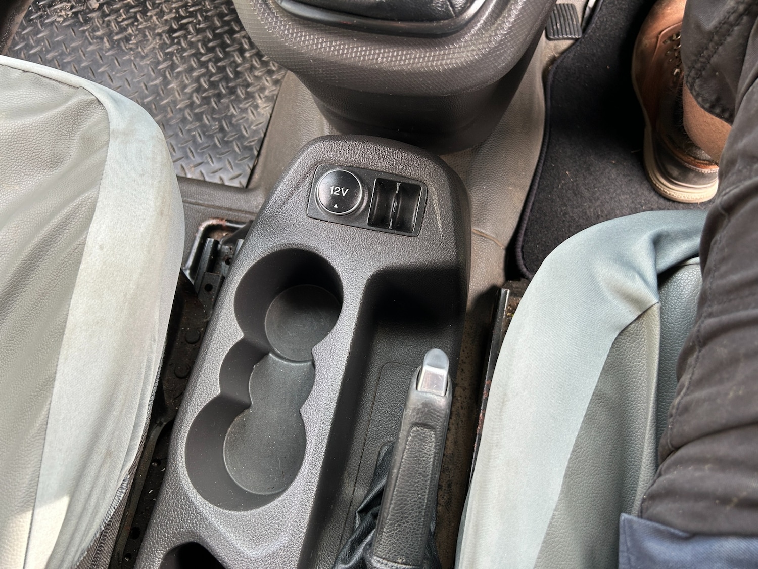 Used Ford Transit Connect 2014 for sale - 76366329: Photo 17