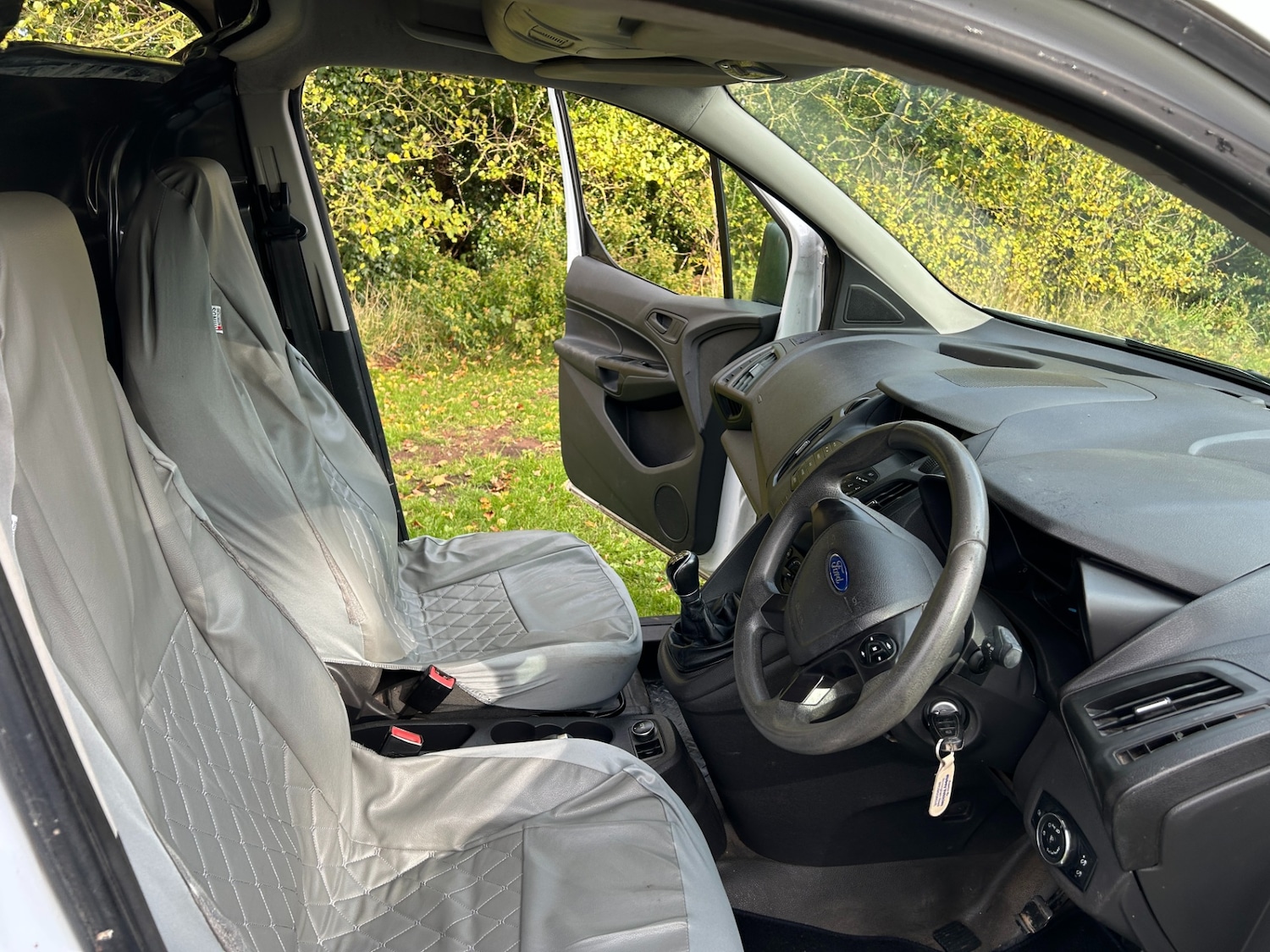 Used Ford Transit Connect 2014 for sale - 76366329: Photo 18