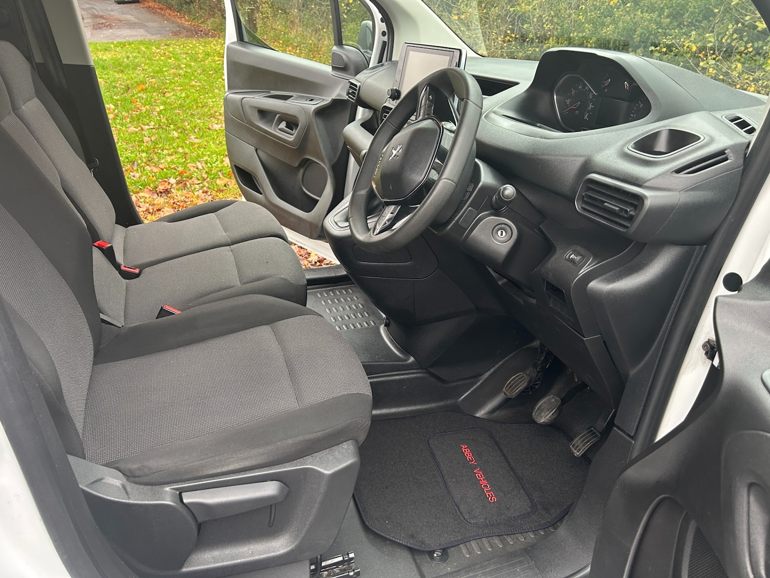 Used Peugeot Partner 2022 for sale - 76541657: Photo 11