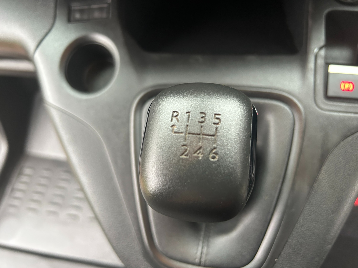 Used Peugeot Partner 2022 for sale - 76541657: Photo 18