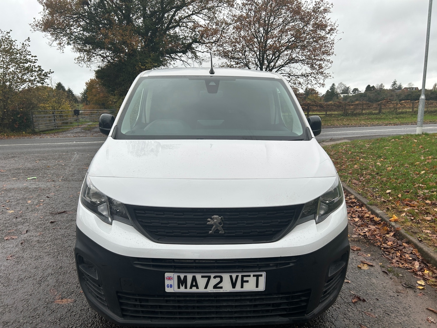 Used Peugeot Partner 2022 for sale - 76541657: Photo 2