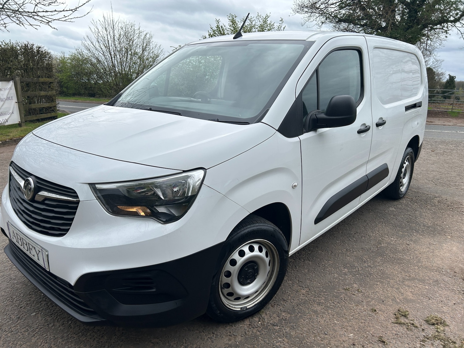 Used Vauxhall Combo 2022 for sale - 78092883: Photo 2
