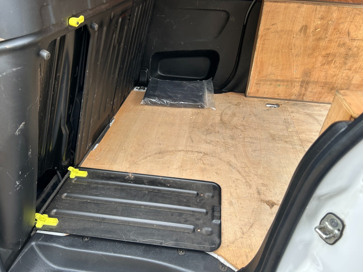 Vehicle 25