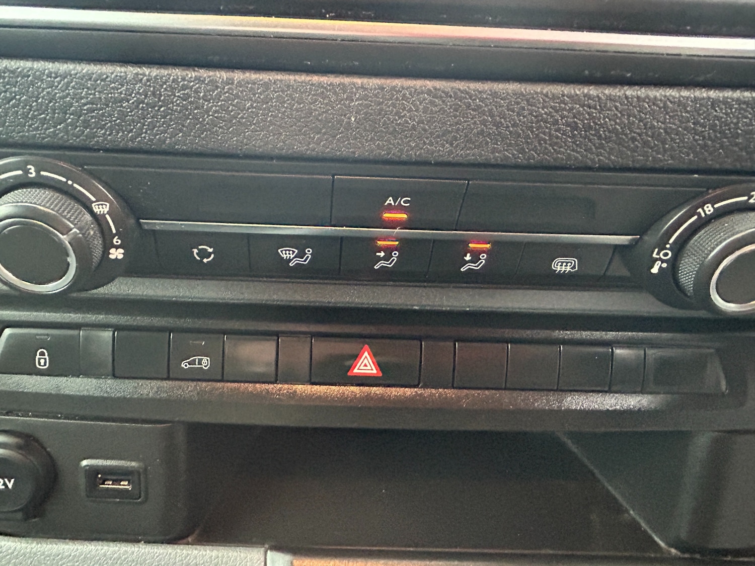 Used Citroen Dispatch 2022 for sale - 76555536: Photo 12