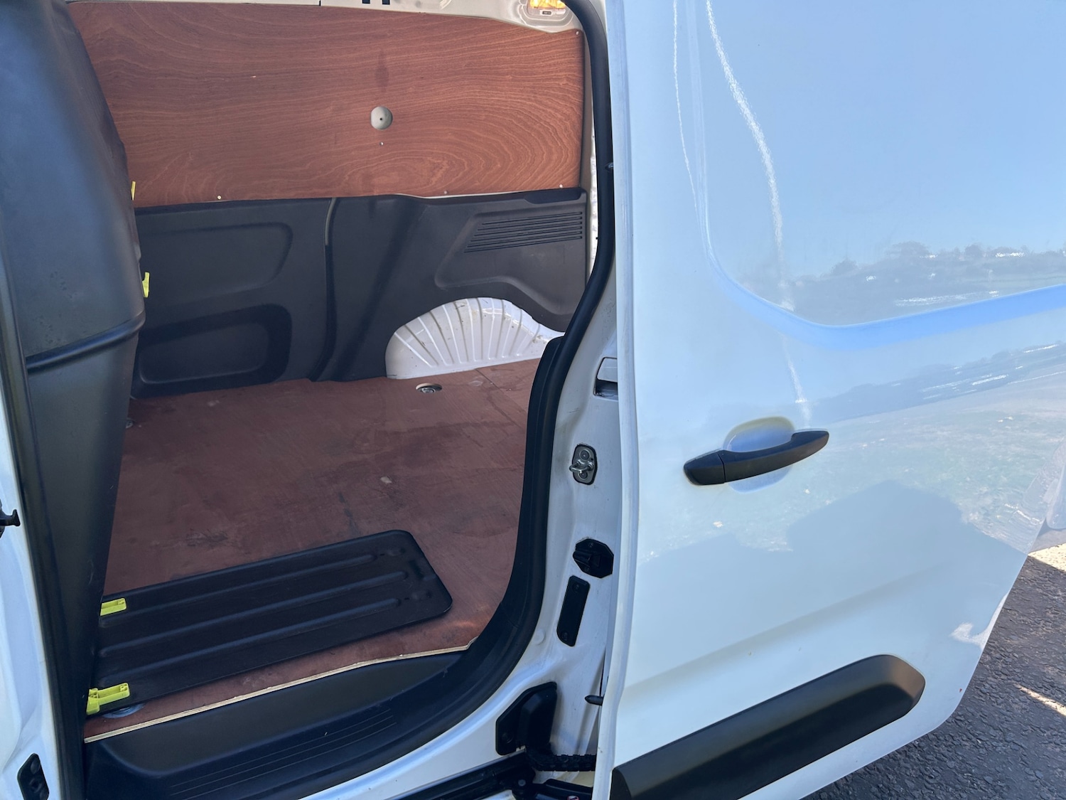 Vehicle 25
