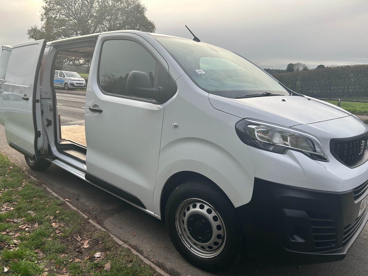 Used Peugeot Expert 2022 for sale - 76707502: Photo 3