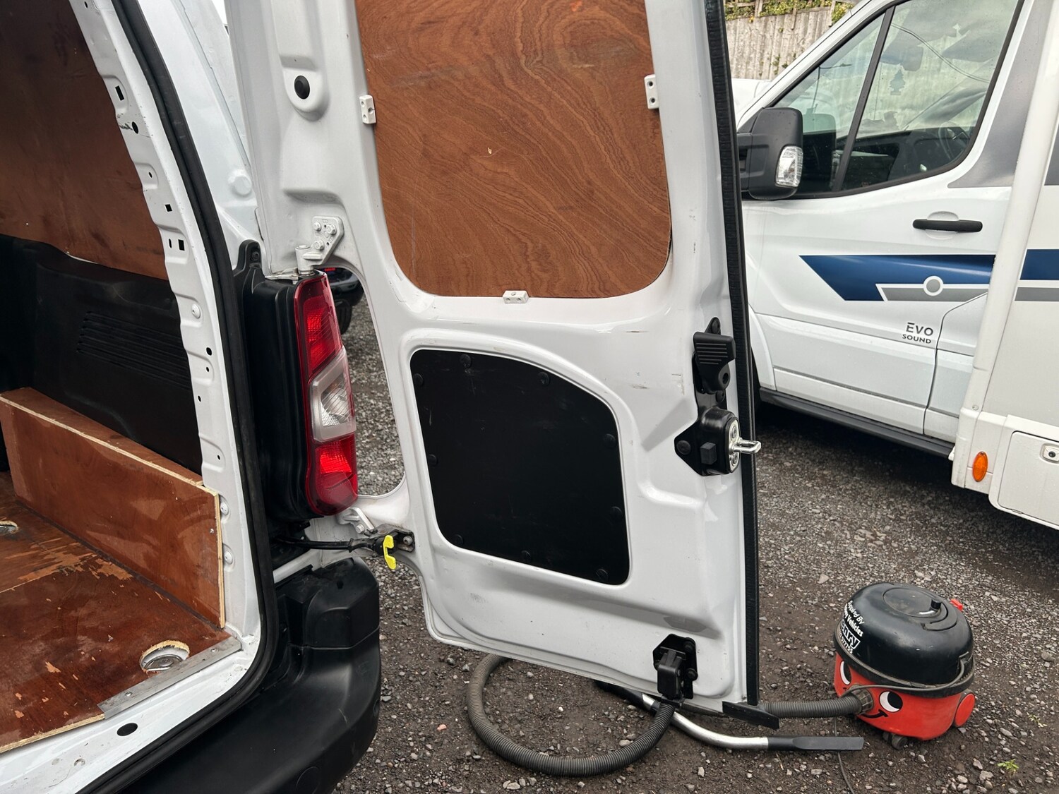 Used Peugeot Partner 2022 for sale - 76450495: Photo 24