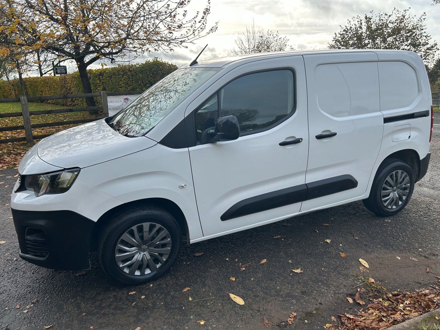 Used Peugeot Partner 2022 for sale - 76450495: Photo 5