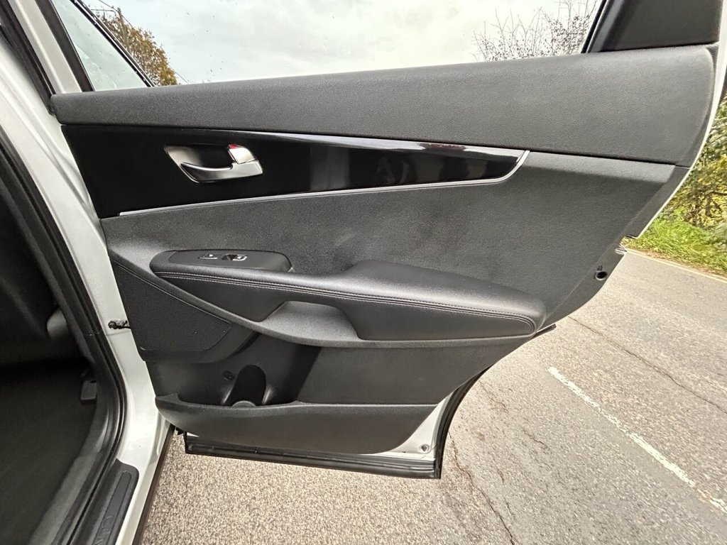 Used Kia Sorento 2017 for sale - 76558990: Photo 22