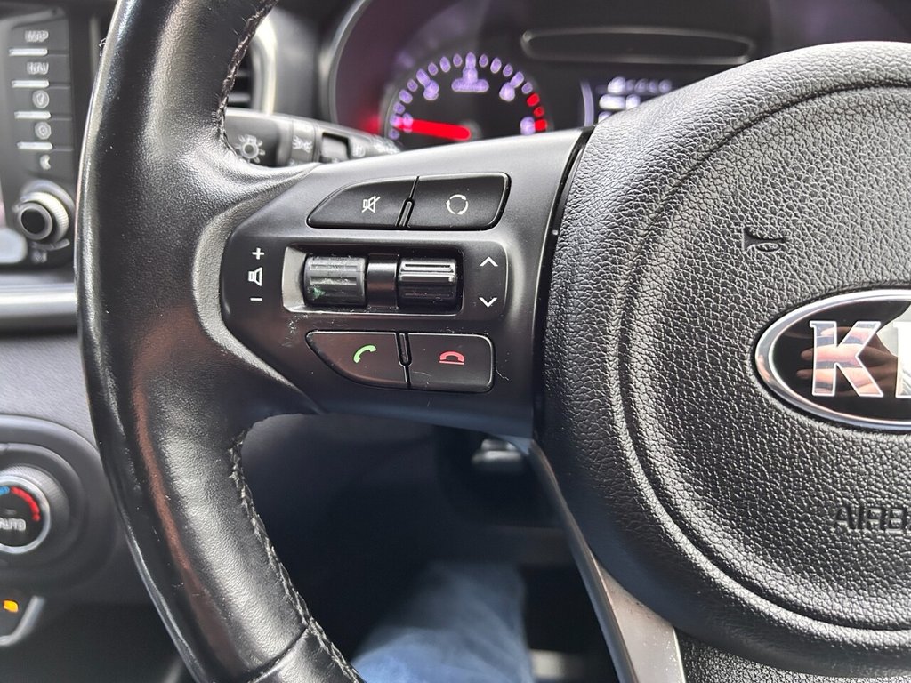 Used Kia Sorento 2017 for sale - 76558990: Photo 35