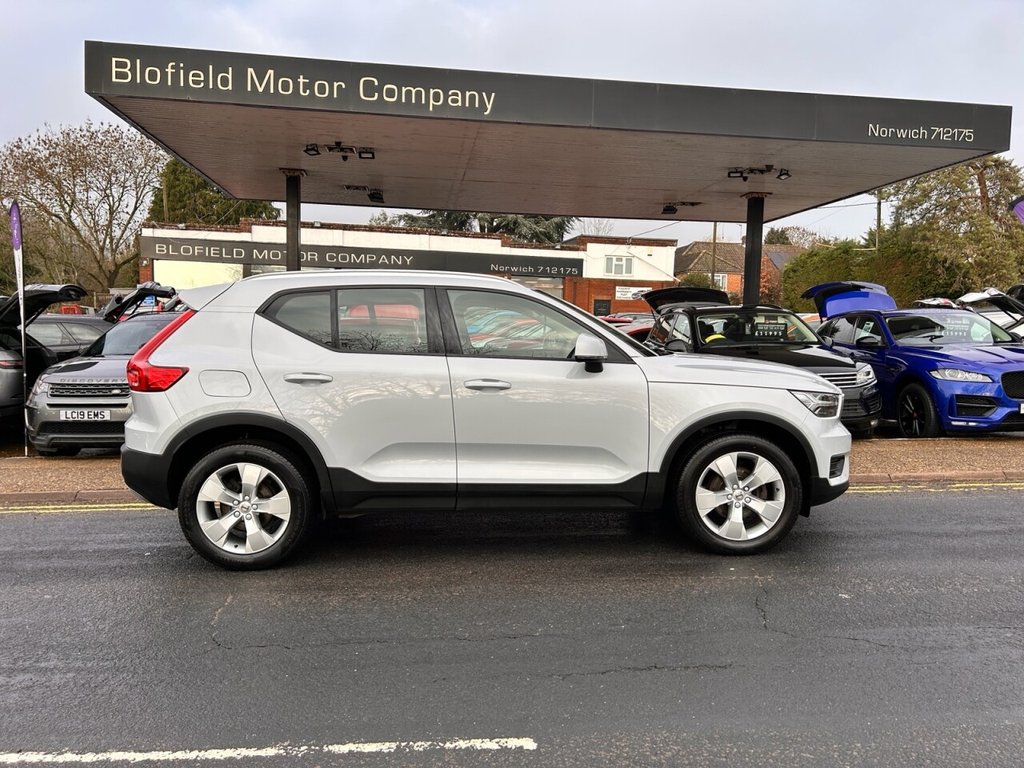 Used Volvo XC40 2021 for sale - 77193408: Photo 4