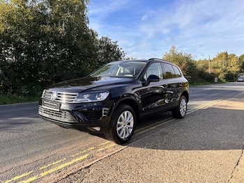 Volkswagen - Touareg