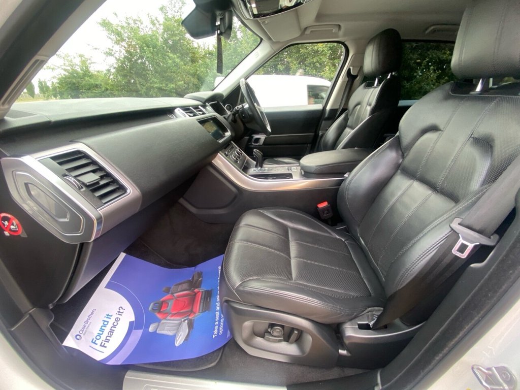 Used Land Rover Range Rover Sport 2017 for sale - 76888620: Photo 16