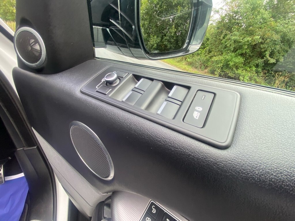 Used Land Rover Range Rover Sport 2017 for sale - 76888620: Photo 38