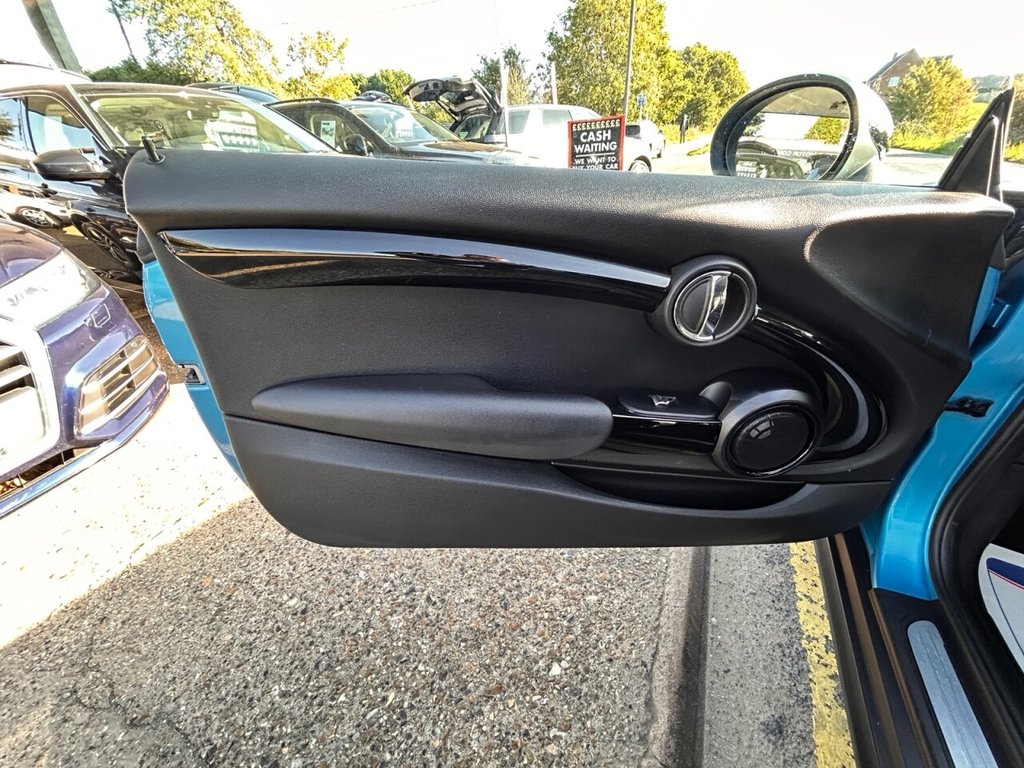 Used MINI Hatch 2016 for sale - 76235625: Photo 15